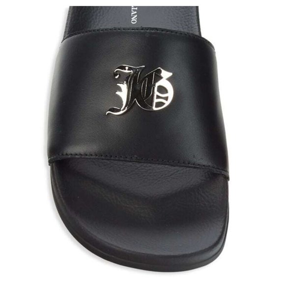 Sandals_&_Flip_Flops